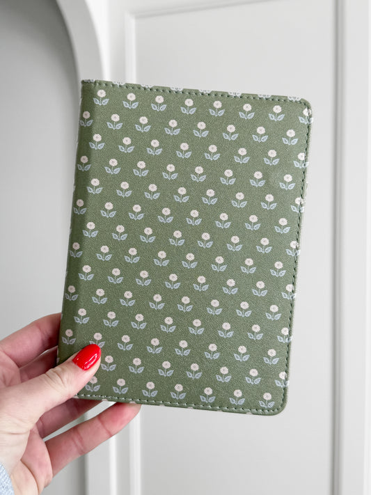 Sage Garden Green Floral Kindle Case