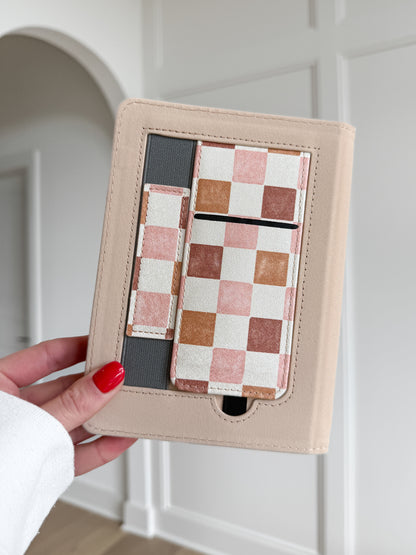 Autumn Sunset Checkered Plaid Kindle Case