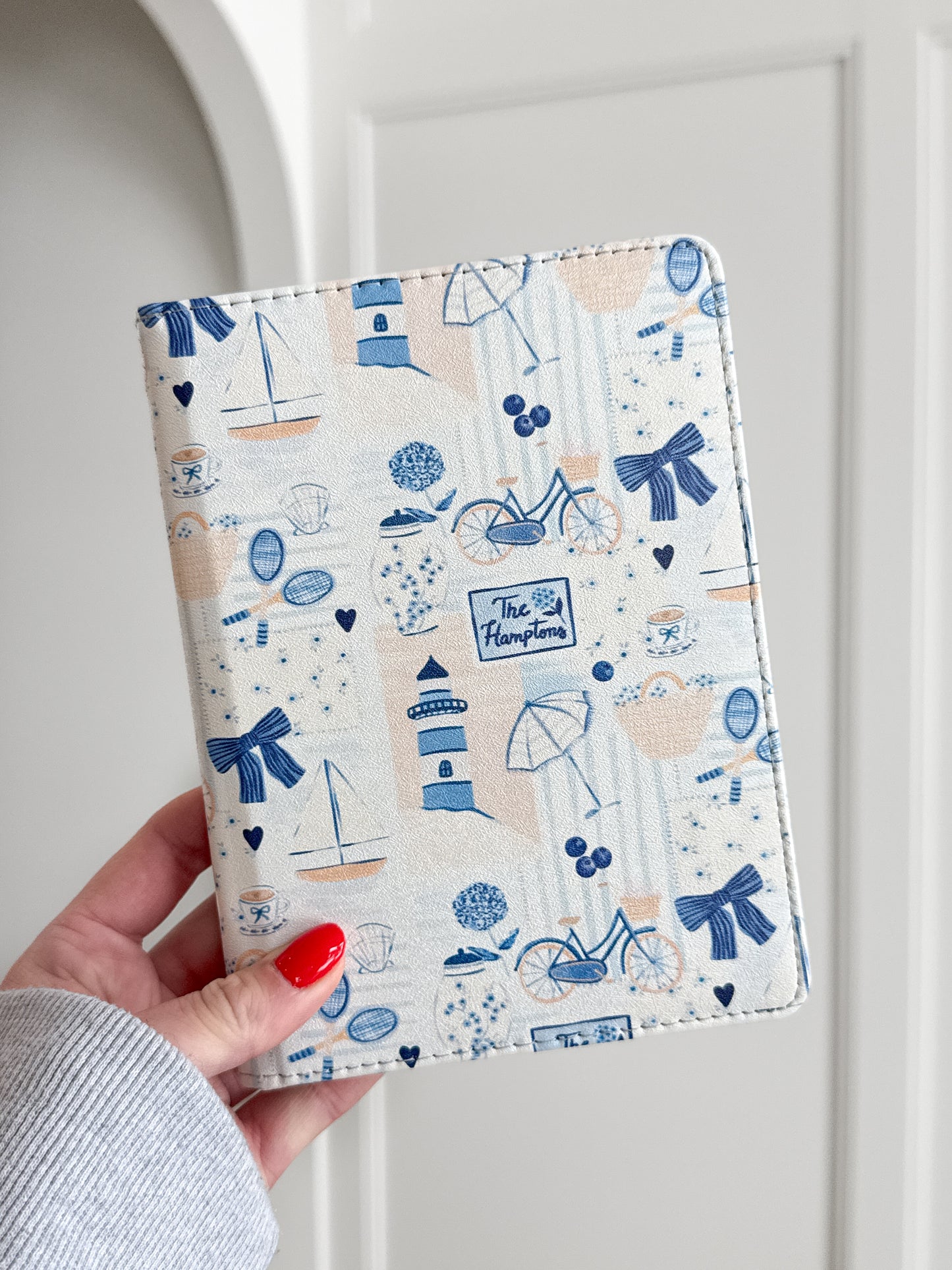 Beachside Reads Blue Kindle Case
