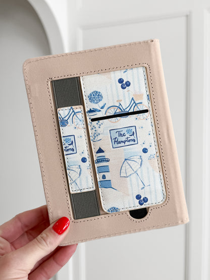 Beachside Reads Blue Kindle Case