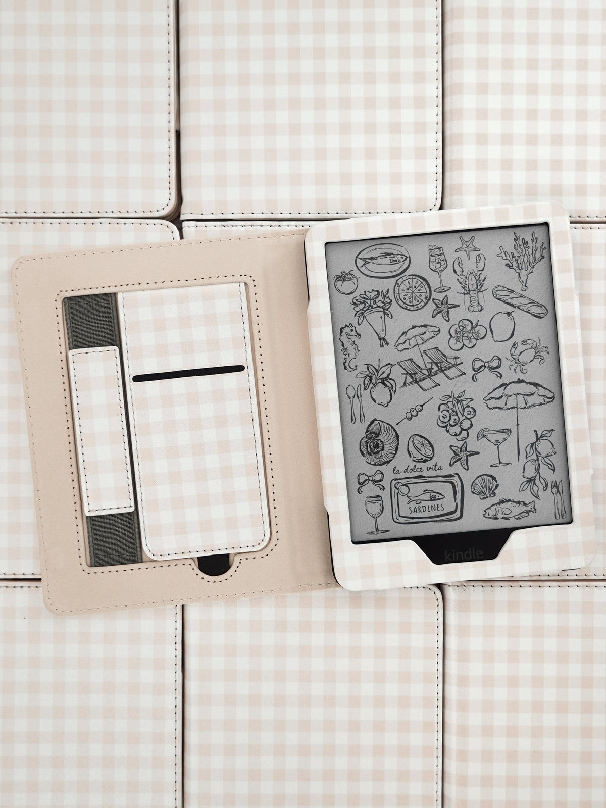 Beige Gingham Kindle Case