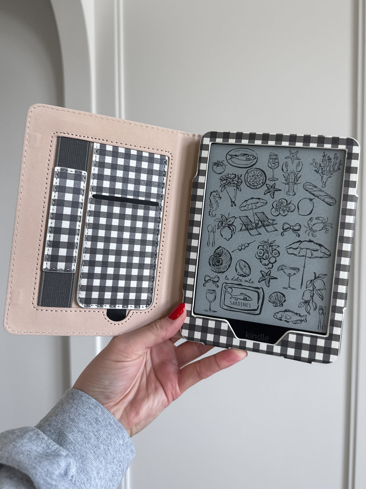 Black and White Gingham Kindle Case