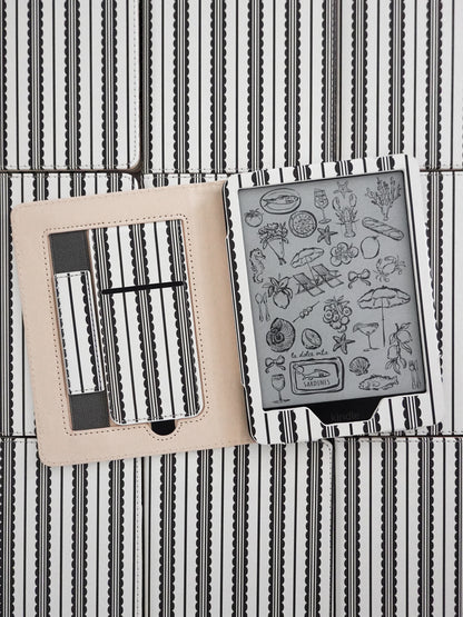 Black and White Lace Kindle Case