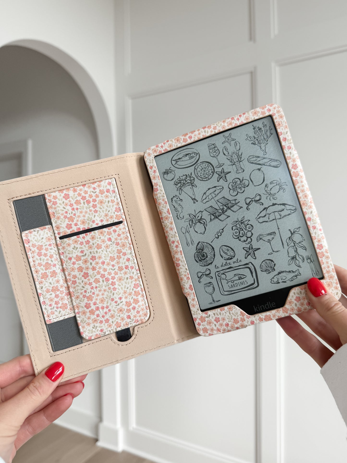 Blossoms Floral Kindle Case