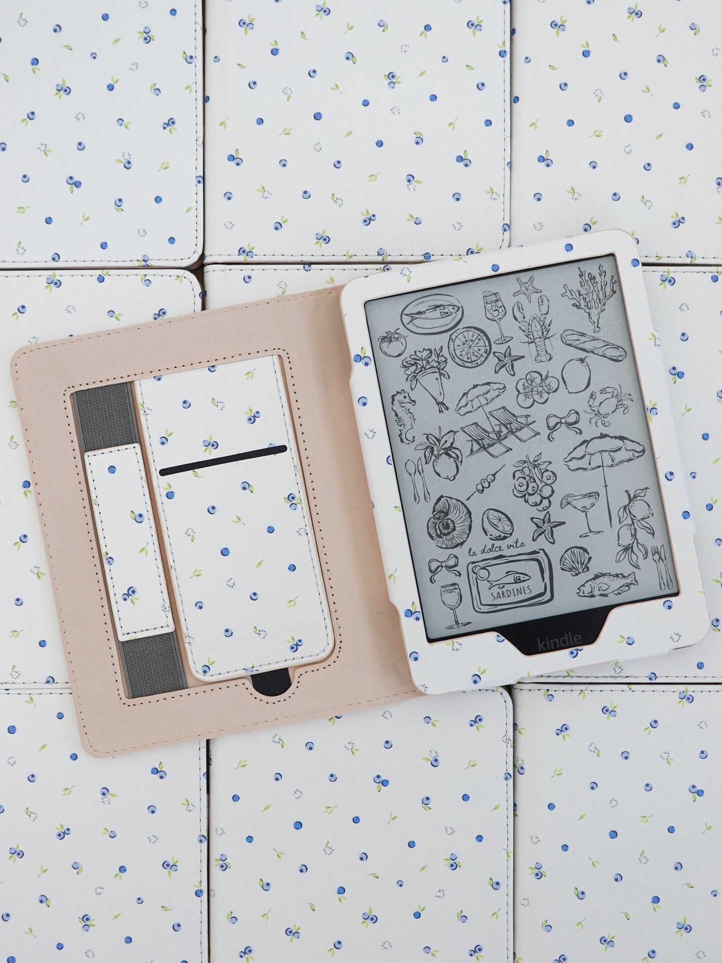 Blueberry Kindle Case
