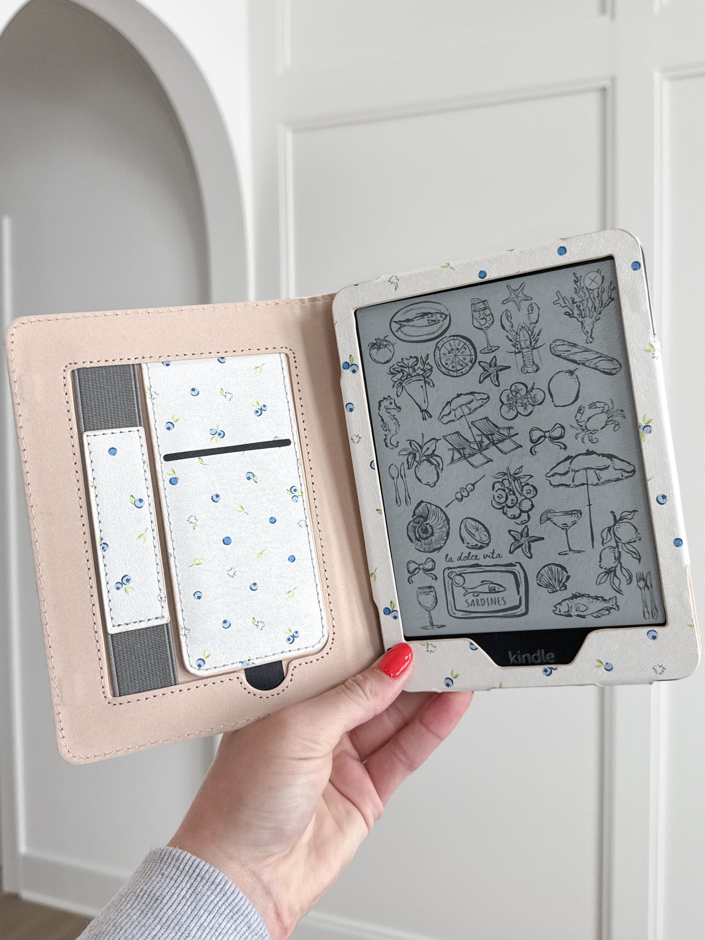 Blueberry Kindle Case