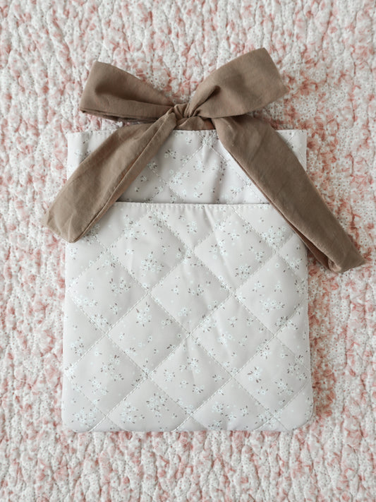 Cinnamon Latte Quilted Book Sleeve