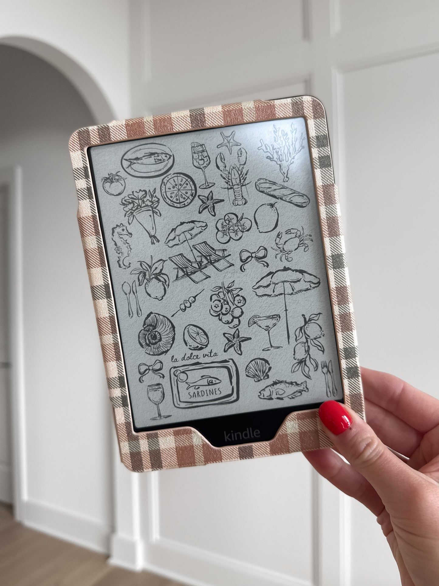 Hazel Plaid Checkered Kindle Case