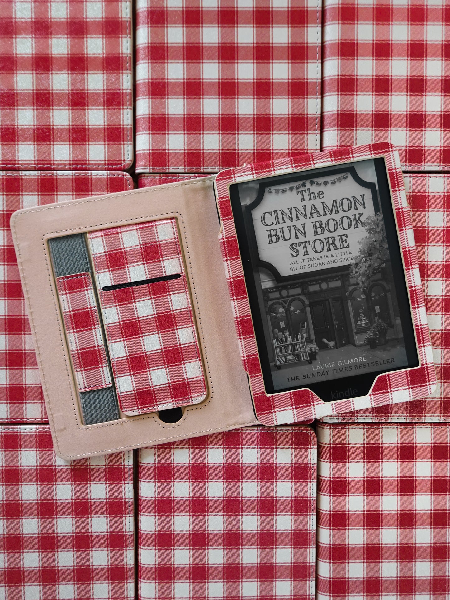 Jolly Red Checker Kindle Case