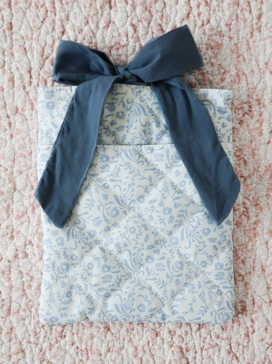 Salt Air Quilted Book Sleeve